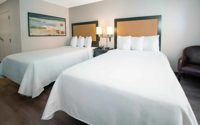 Deluxe Twin Suite
