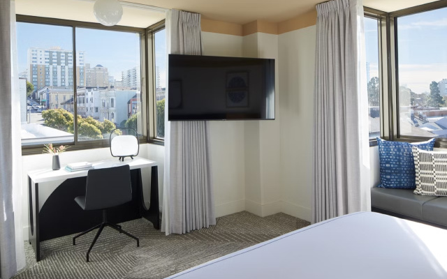 Corner Spa Twin room
