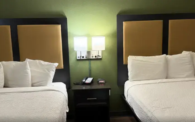 1 Bedroom Twin Suite