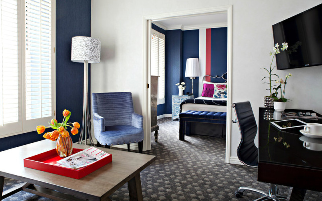 1 Bedroom Corner Double Suite