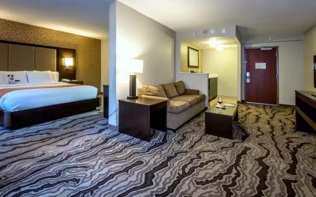 Hearing Accessible Double Junior Suite