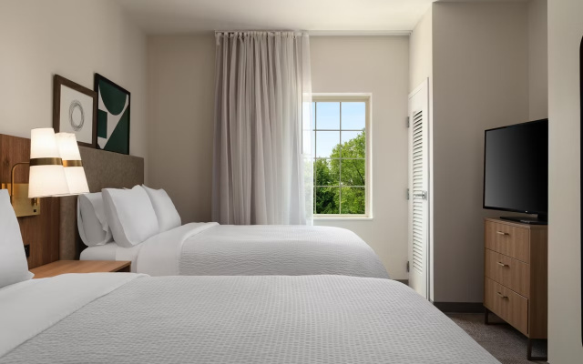 1 Bedroom Quadruple Suite