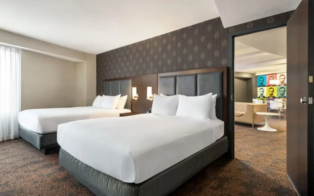Twin Suite