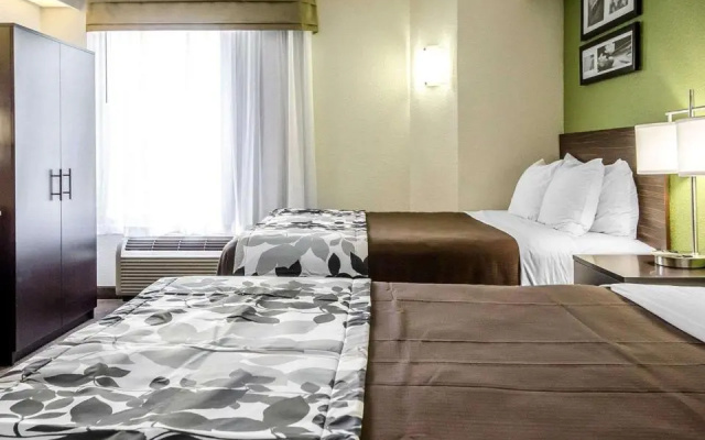 Quadruple room