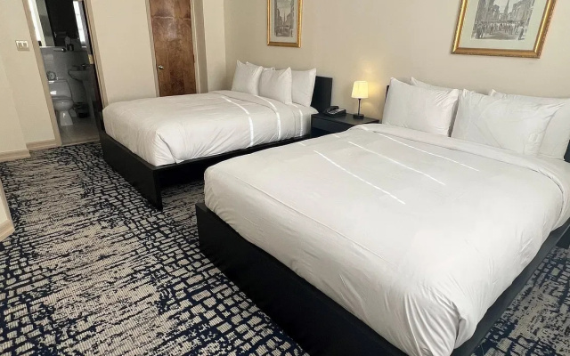 Gold Twin room