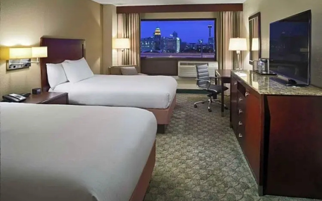 Mobility Accessible with Bathtub Twin room