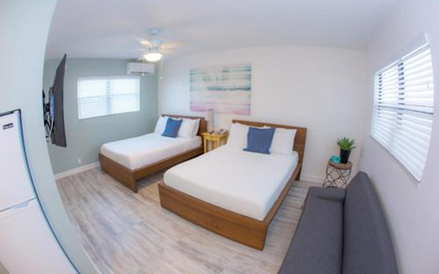 Twin Studio Suite with pool view