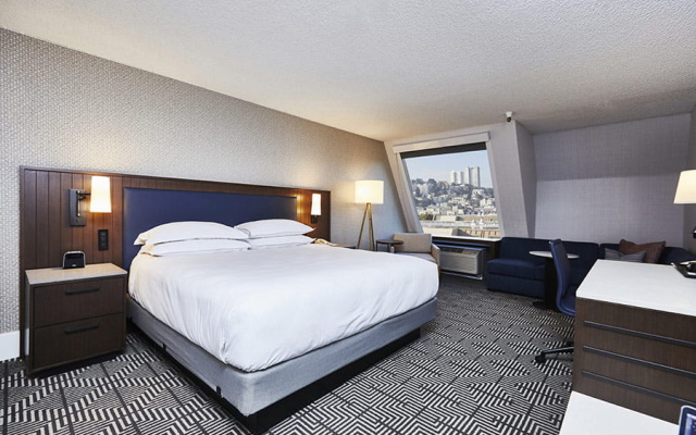 Deluxe Superior Quadruple room
