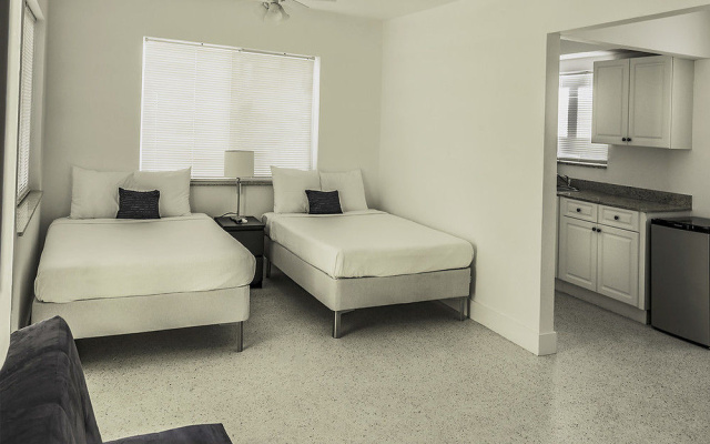 photo 5 of Waveland Motel