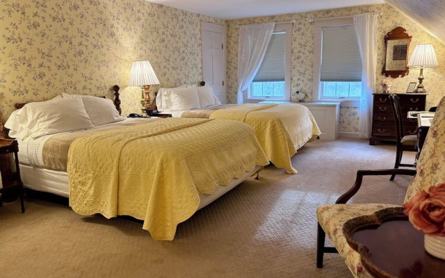 photo 5 of Deerfield Inn