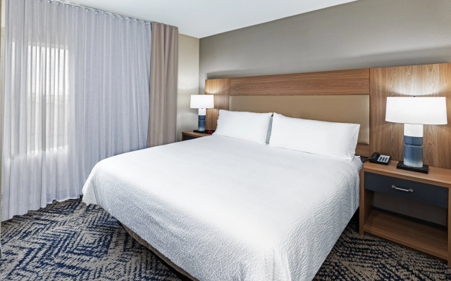photo 4 of Candlewood Suites DFW Airport North - Irving by IHG