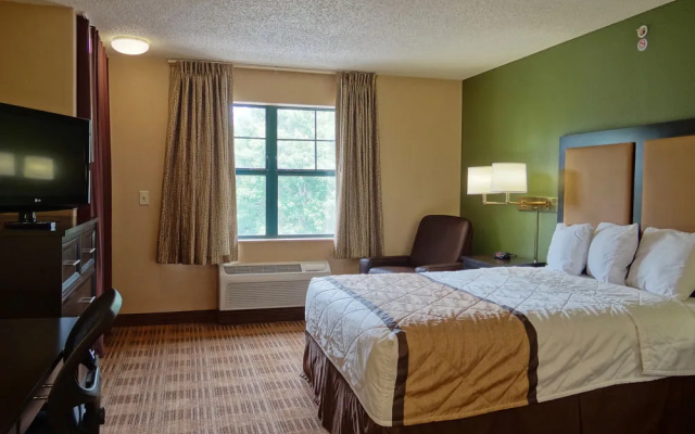 photo 2 of Extended Stay America Raleigh Cary Regency Pkwy N