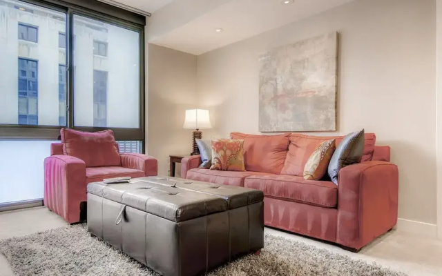 photo 5 of Global Luxury Suites Bridgepoint Circle