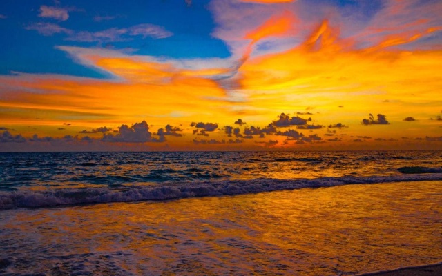 photo 5 of Anna Maria Island Beach Waves