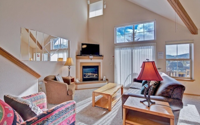 photo 3 of Tarn Landing #c-4 2 Bedroom Condo by RedAwning