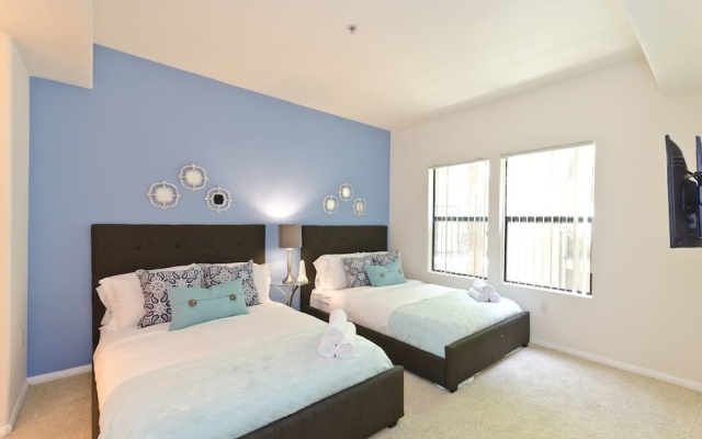 photo 3 of Downtown LA City View Suite