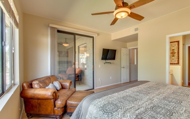 photo 4 of 100th Street - 2 Br condo by RedAwning