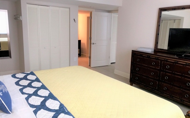 photo 3 of 101 - Excelsior 2 Bedrooms 2 Bathrooms Condo