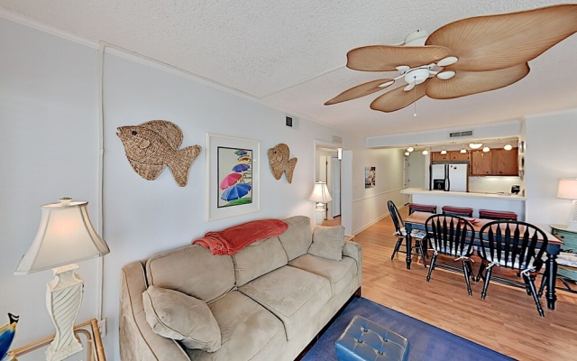 photo 3 of 101seasc 3 Bedroom Condo