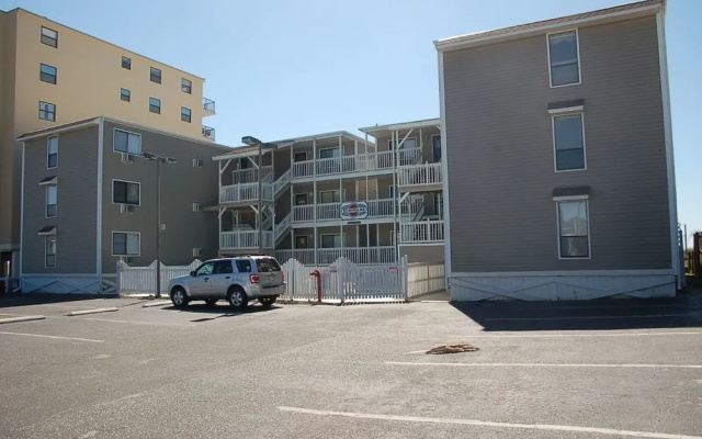 photo 2 of 1036-1-F Sunvillas - 2 Br Condo