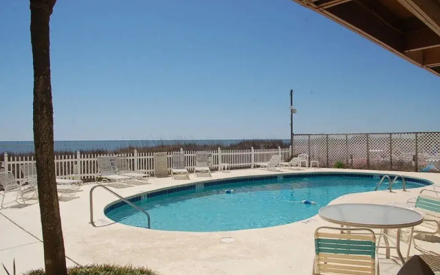photo 3 of 1068-306 Crescent Beach Villas - 1 Br Condo