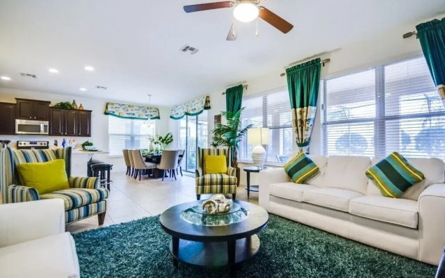 photo 2 of Stunning Showcase 7 Bed 6 Bath Property With Spa 1215Yc Villa