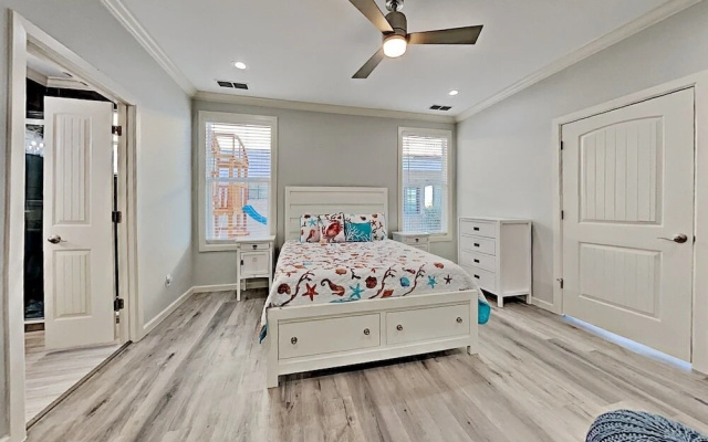 photo 4 of 1231Swat 7 Bedroom Home