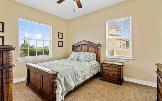 photo 4 of 128 Mediterranean Way