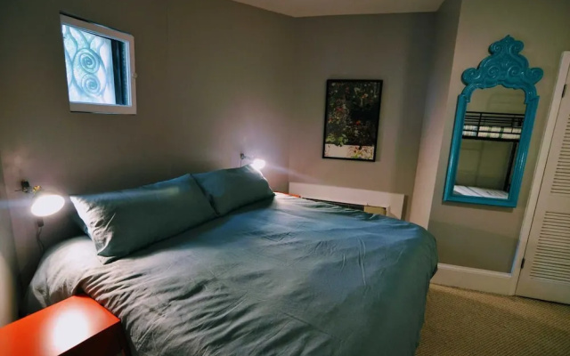 photo 2 of 1331 Northwest Apartment #1066 - 1 Br Apts