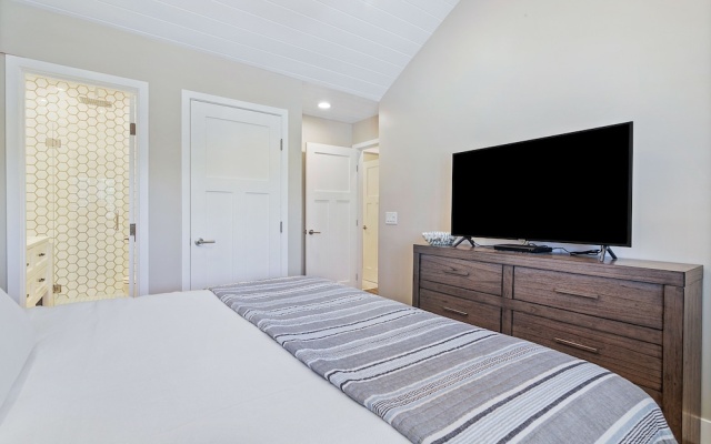 photo 5 of 1391 South Walnut Condo Unit 1504 2 Bedrooms 2.5 Bathrooms Condo
