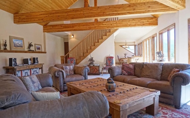 photo 2 of 1410 Buffehr Creek Rd A - 3 Br Home