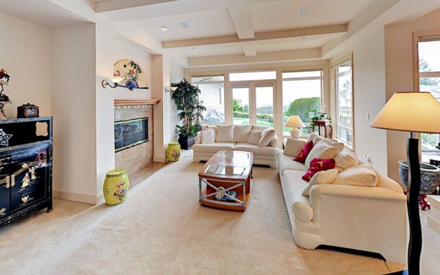 photo 3 of 14341 SE 84th CT Home 5 Bedrooms 3.5 Bathrooms Home
