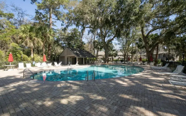 photo 2 of 144 The Greens 1 BR Shipyard Golf Condo
