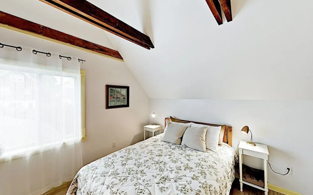 photo 5 of 15 Bar Harbor - 4 Br Duplex