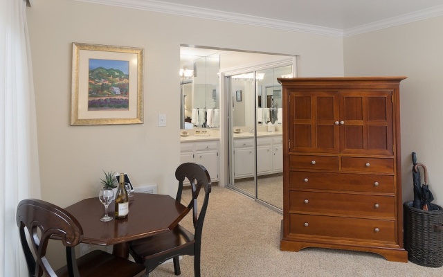 photo 5 of 1600 Atlas Peak Rd Condo Units 271 and 272 2 Bedrooms 2 Bathrooms Cond