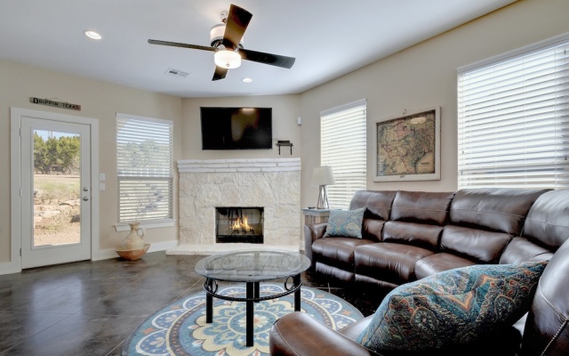 photo 5 of 17514 Village Drive Home 4 Bedrooms 2 Bathrooms Home