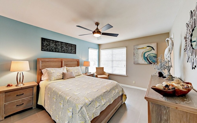 photo 3 of 1804 Picton Lane Home 2 Bedrooms 2 Bathrooms Home