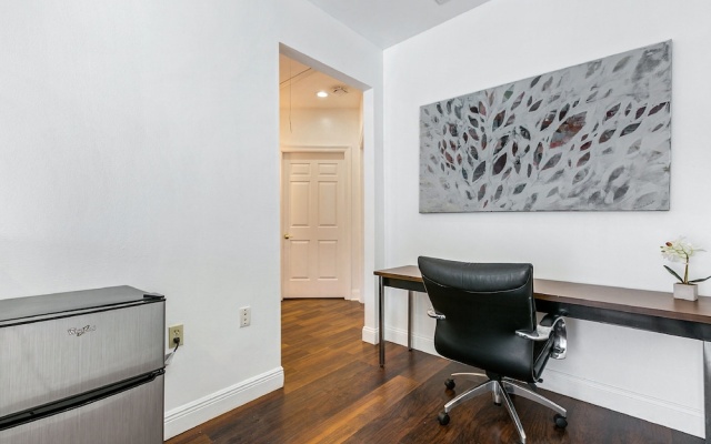 photo 3 of 1832 Airy 4 BR in Garden District