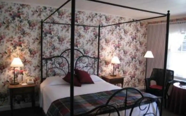 photo 3 of 1896 House Inn and Country Lodgings