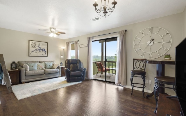 photo 4 of 18th Fairway View - Club Amenities