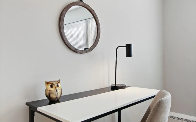 photo 5 of 1BR Roomy Apartment in Bowmanville