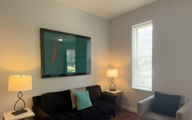 photo 5 of 1BR WD Near BJ Hospital Forest Park Zoo