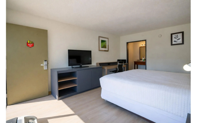 photo 4 of 1st Place Hotel Decatur I-20 East Atlanta