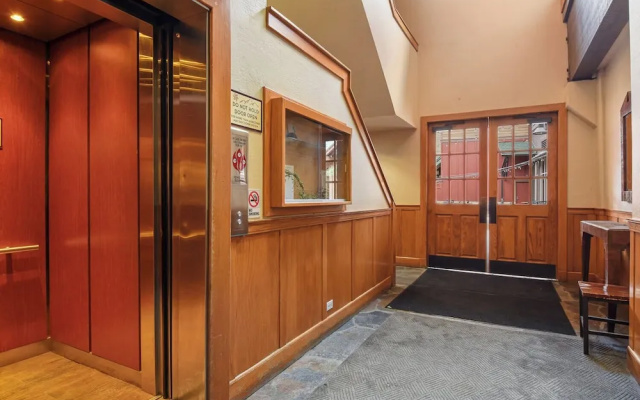 photo 2 of Northstar Beauty Studio Condo in Heart of Resort