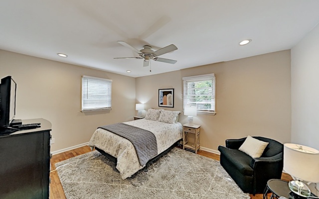 photo 5 of 200socoa 2 Bedroom Home