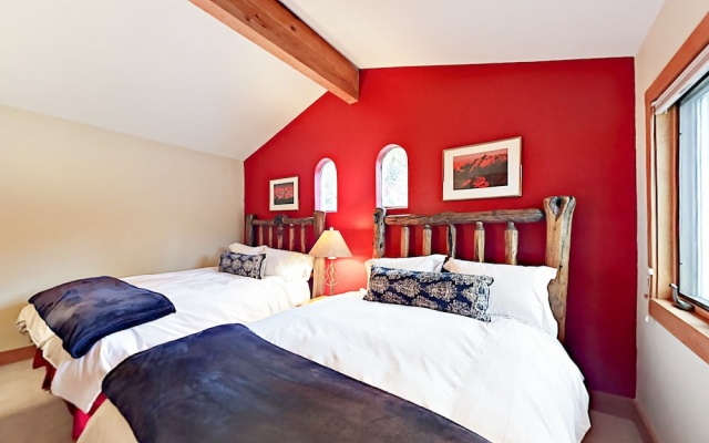 photo 5 of 2010 Vermont Duplex #1B West 4 Bedrooms 3 Bathrooms Duplex