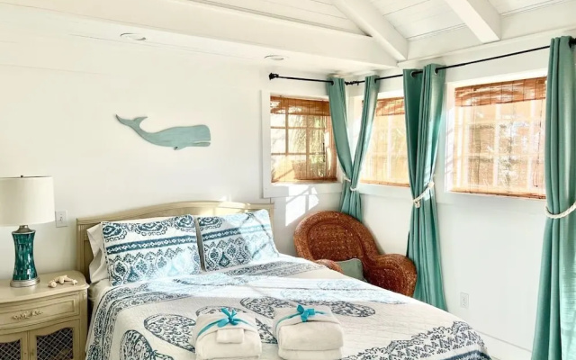 photo 4 of Quaint 2br/2.5ba Cottage Nestled Between 30A & Panama City Beach! Sleeps 6!
