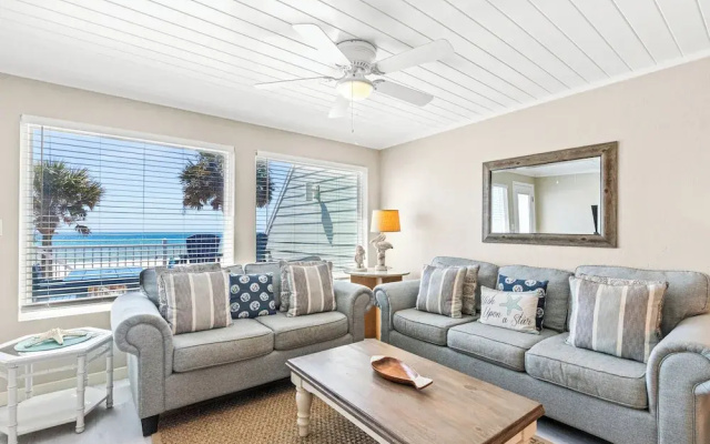photo 2 of 3br, 3BA Beachfront Townhome! Sleeps 11! Ocean View! Steps to the Beach!