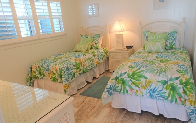 photo 2 of 24 Aloha Kai 2 Bedrooms 1 Bathroom Apts