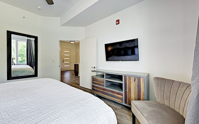 photo 5 of 2519 Nashville (1655-165057) - 1 Br Apts
